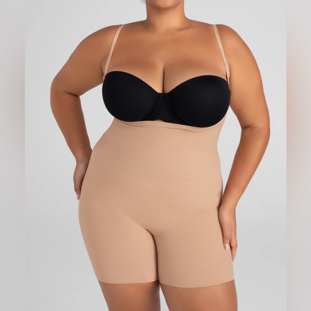 Honeylove Open Bust Mid-Thigh Bodysuit Sand XL NWOT